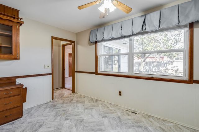 9840 W PAR LN, Wichita, KS 67212