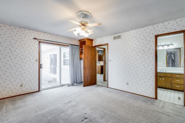 9840 W PAR LN, Wichita, KS 67212