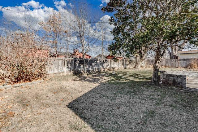 9840 W PAR LN, Wichita, KS 67212