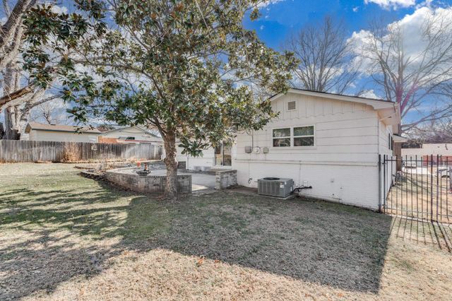 9840 W PAR LN, Wichita, KS 67212