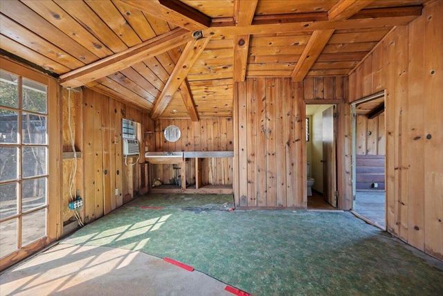 31500 Lake Shore Drive, Redlands, CA 92373