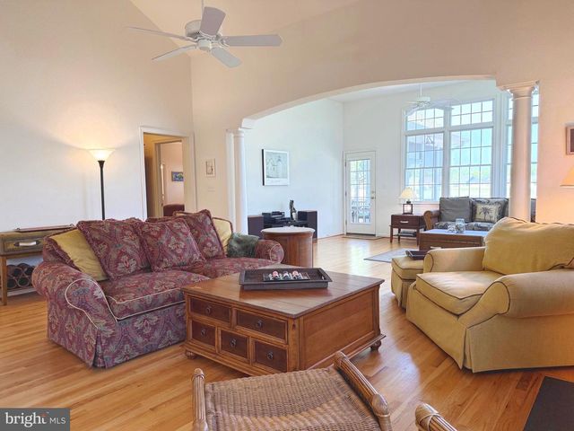 53 OCTOBER GLORY AVE, Ocean View, DE 19970