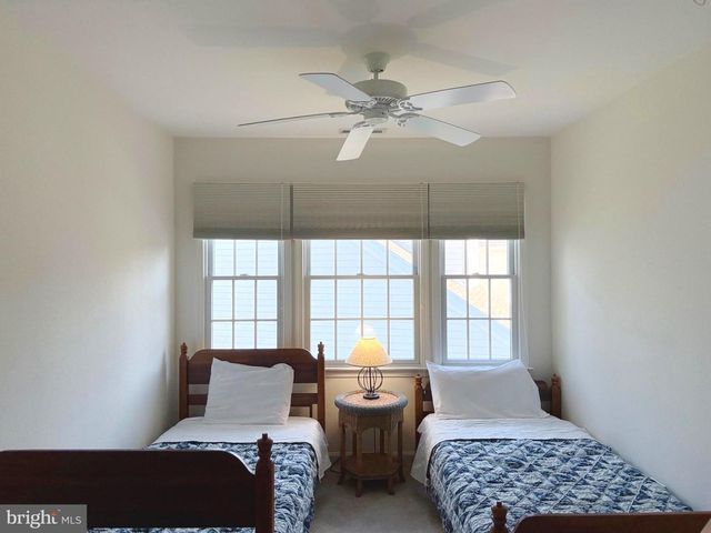 53 OCTOBER GLORY AVE, Ocean View, DE 19970