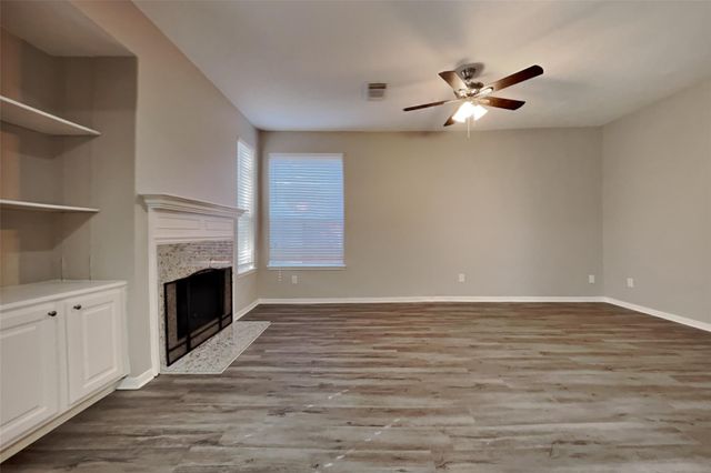 9615 Winter Run Drive, Houston, TX 77064