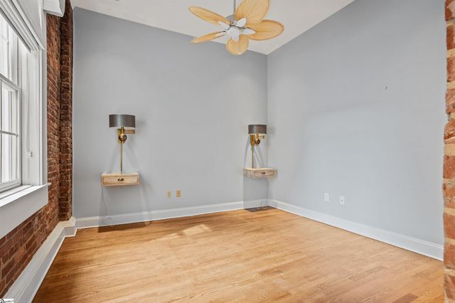100 W Court St Unit 3M Unit 3L, Greenville, SC 29601