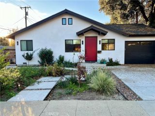 921 Berkeley, Claremont, CA 91711