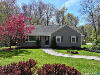 866 Hopewell Road, Glastonbury, CT 06073