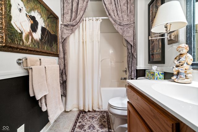 5346 Shamus Drive, Indianapolis, IN 46235