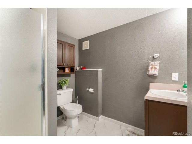 1638 S Deframe St A1, Lakewood, CO 80228