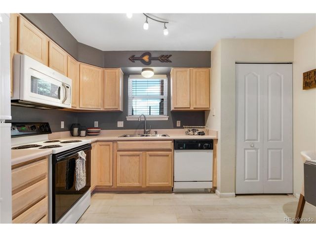 1638 S Deframe St A1, Lakewood, CO 80228