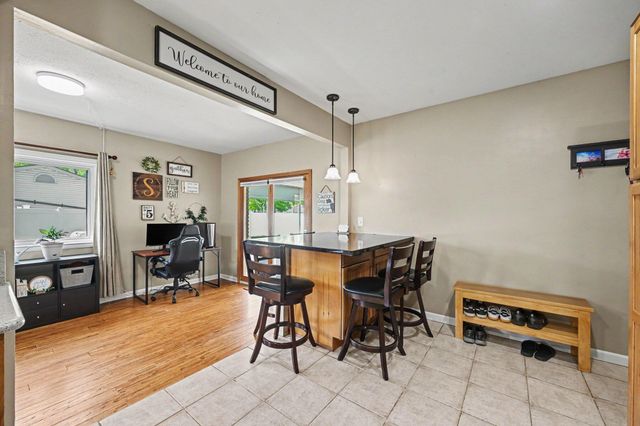 6506 Chirrewa Street, Westland, MI 48185