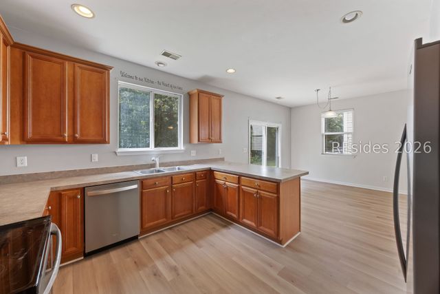 241 Chemistry Cir, Ladson, SC 29456