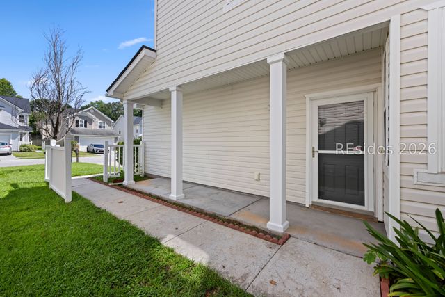 241 Chemistry Cir, Ladson, SC 29456