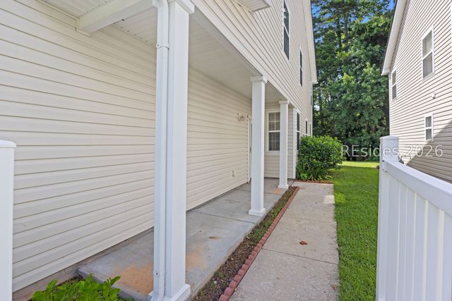 241 Chemistry Cir, Ladson, SC 29456