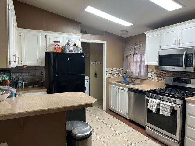 255 E Bradley Avenue 3, El Cajon, CA 92021