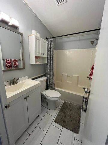 255 E Bradley Avenue 3, El Cajon, CA 92021
