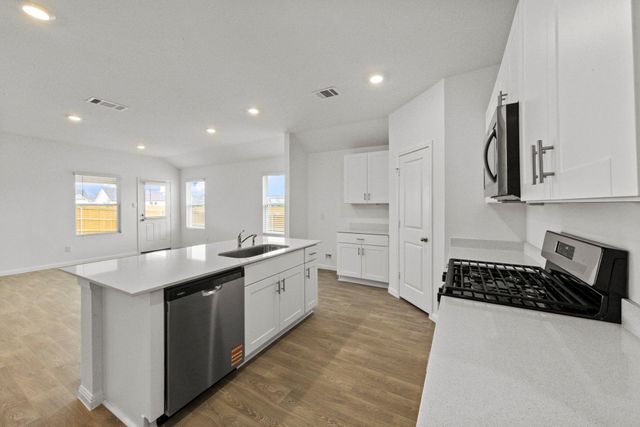 104 Wagner WAY, San Marcos, TX 78666