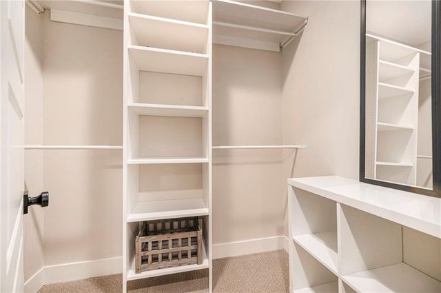 1807 SW Cemetery Road, Oak Grove, MO 64075