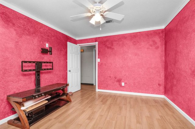 10067 White Rock Road, Conroe, TX 77306