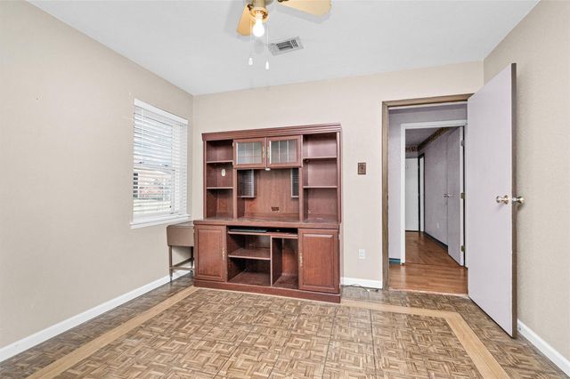 10067 White Rock Road, Conroe, TX 77306