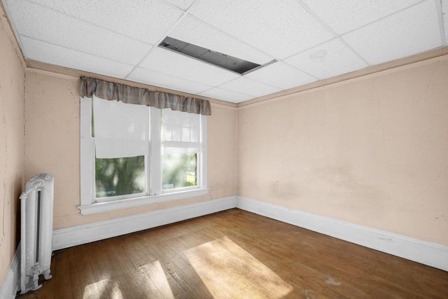 513 N 31st STREET, Milwaukee, WI 53208