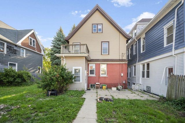 513 N 31st STREET, Milwaukee, WI 53208