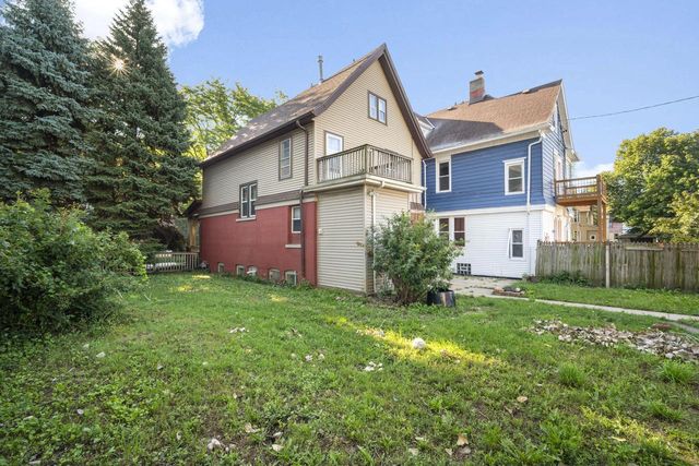 513 N 31st STREET, Milwaukee, WI 53208