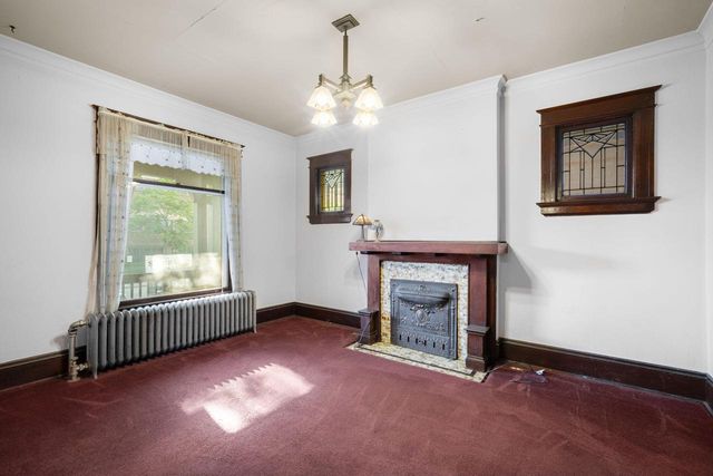 513 N 31st STREET, Milwaukee, WI 53208
