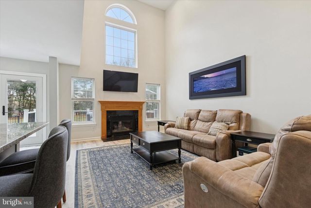 1468 SWEETBRIAR DR, Jamison, PA 18929