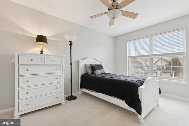 1468 SWEETBRIAR DR, Jamison, PA 18929