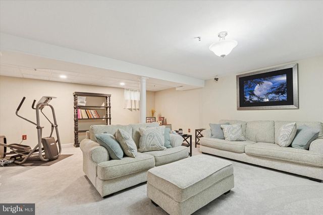 1468 SWEETBRIAR DR, Jamison, PA 18929