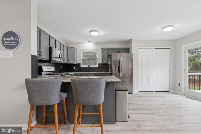 1468 SWEETBRIAR DR, Jamison, PA 18929