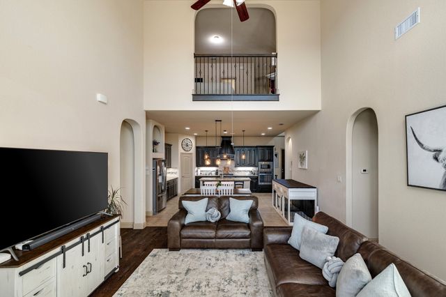 5713 Tawakoni Drive, Denton, TX 76226