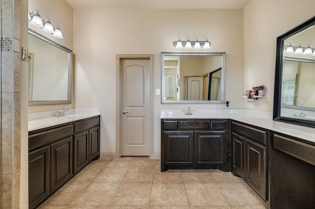 5713 Tawakoni Drive, Denton, TX 76226