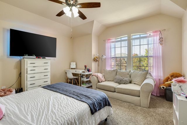 5713 Tawakoni Drive, Denton, TX 76226