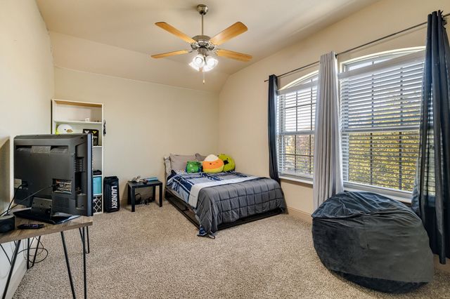 5713 Tawakoni Drive, Denton, TX 76226