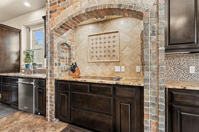 19540 Talavera Lane, Edmond, OK 73012