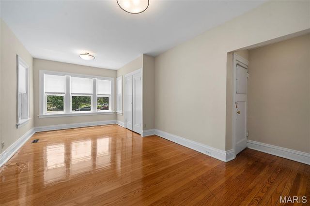 6431 Clayton Road, Clayton, MO 63117