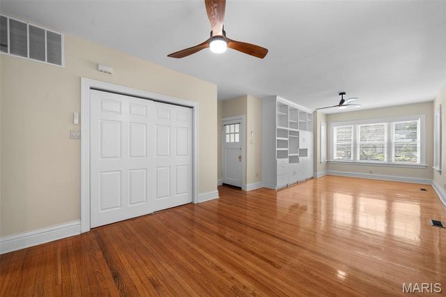 6431 Clayton Road, Clayton, MO 63117