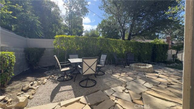 2385 Utley Road, La Crescenta, CA 91214