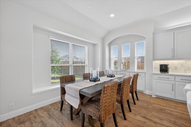 11900 Tanager Lane, Cross Roads, TX 76227