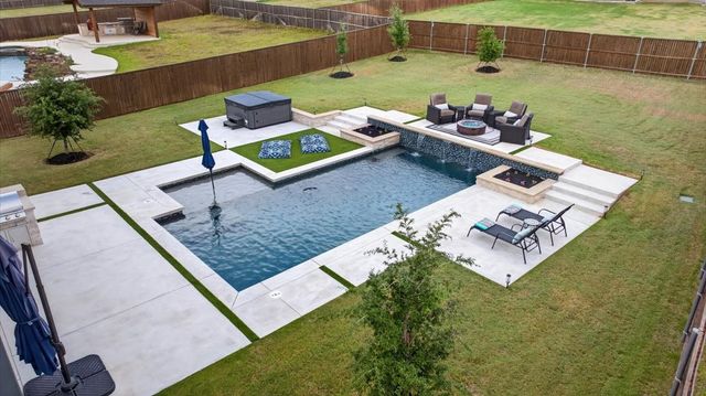 11900 Tanager Lane, Cross Roads, TX 76227