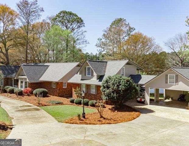 225 Meadowlark Lane, Fitzgerald, GA 31750