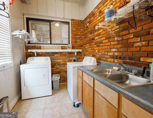 225 Meadowlark Lane, Fitzgerald, GA 31750