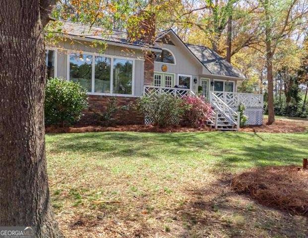 225 Meadowlark Lane, Fitzgerald, GA 31750