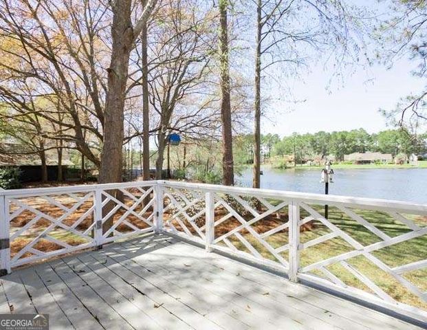 225 Meadowlark Lane, Fitzgerald, GA 31750
