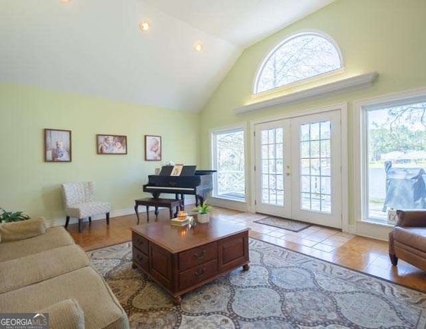 225 Meadowlark Lane, Fitzgerald, GA 31750