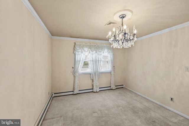 211 SPRUCE ST, Blackwood, NJ 08012