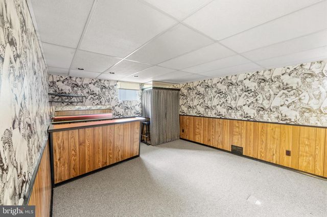 211 SPRUCE ST, Blackwood, NJ 08012