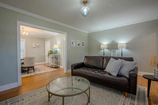 3318 N Poplar Street, North Little Rock, AR 72116